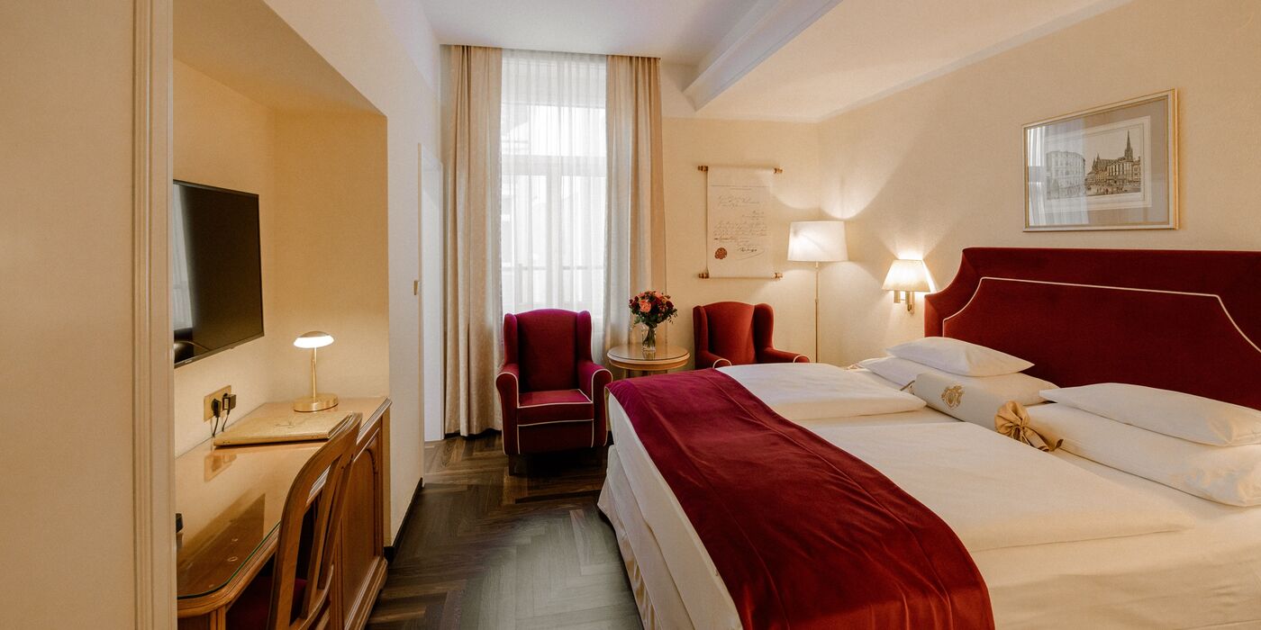 Doppelzimmer Hofseitig Hotel Erzherzog Rainer